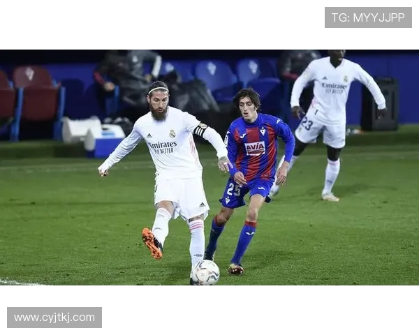 裁判专家点评皇马两点球判罚正确卡瓦哈尔红牌无可争议